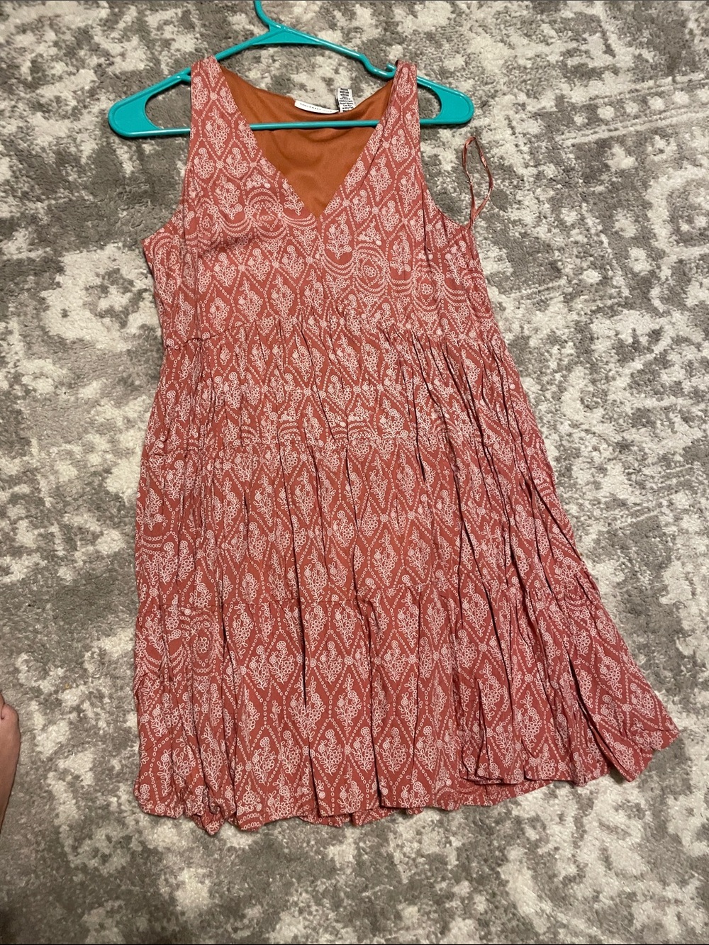 Women's Rust Printed V-Neck Sleeveless Dress